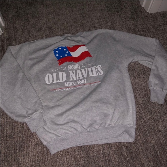 Sweater bundle - Picture 3 of 3